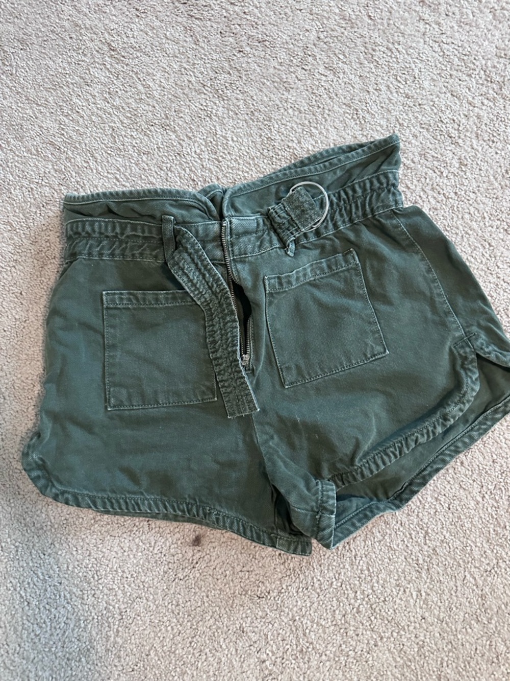 Mango army green shorts with buckle